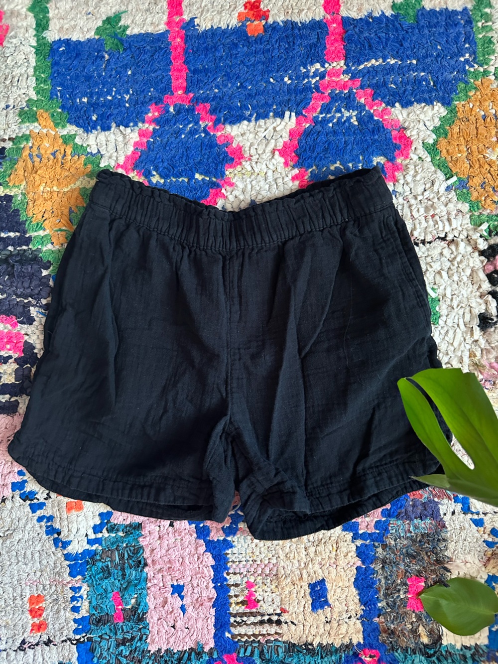 Old Navy Black Muslin Shorts